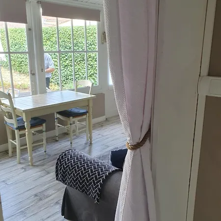 La Maison De Jeanne Feriehus